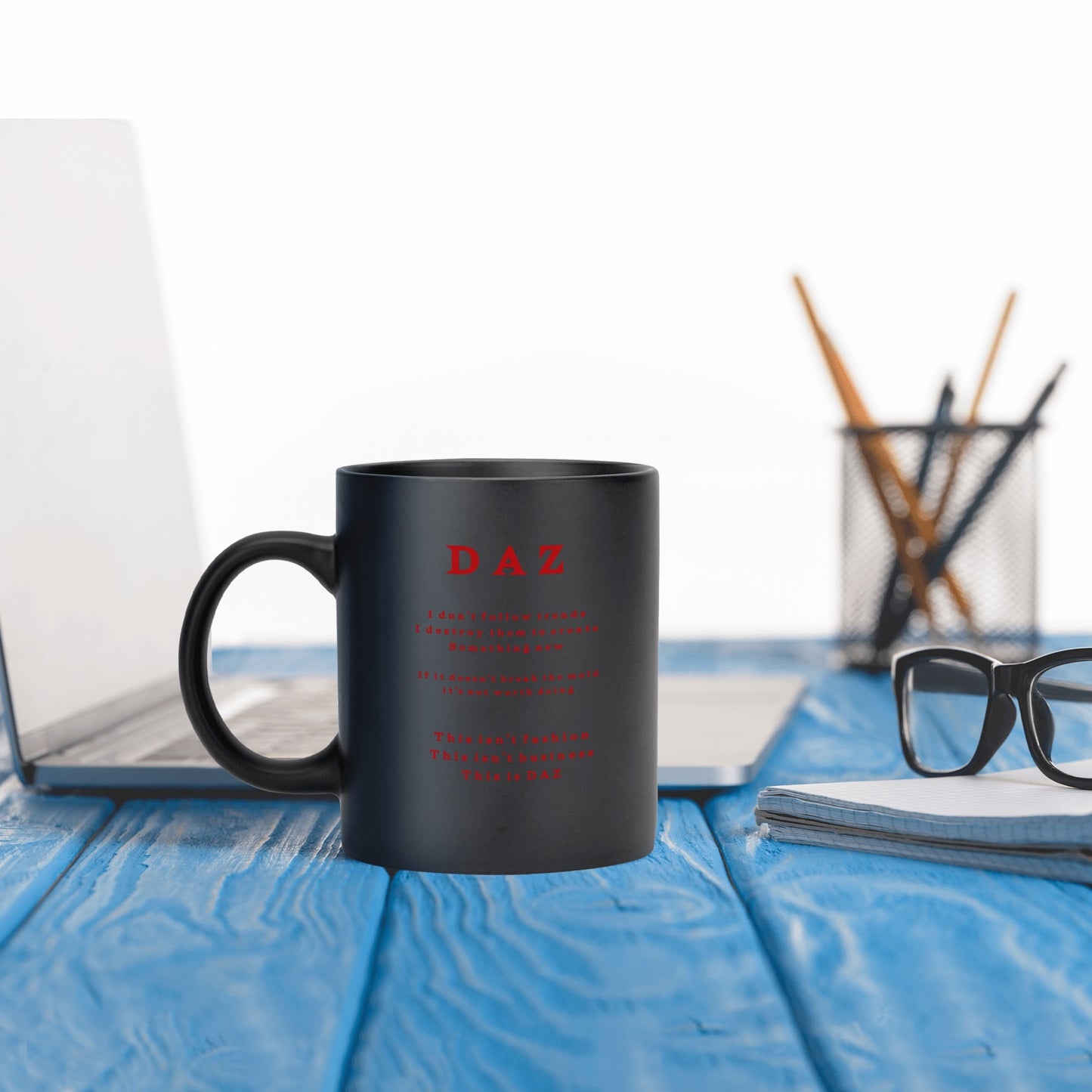 DAZ Luxury Black Coffee Mug (11 oz)